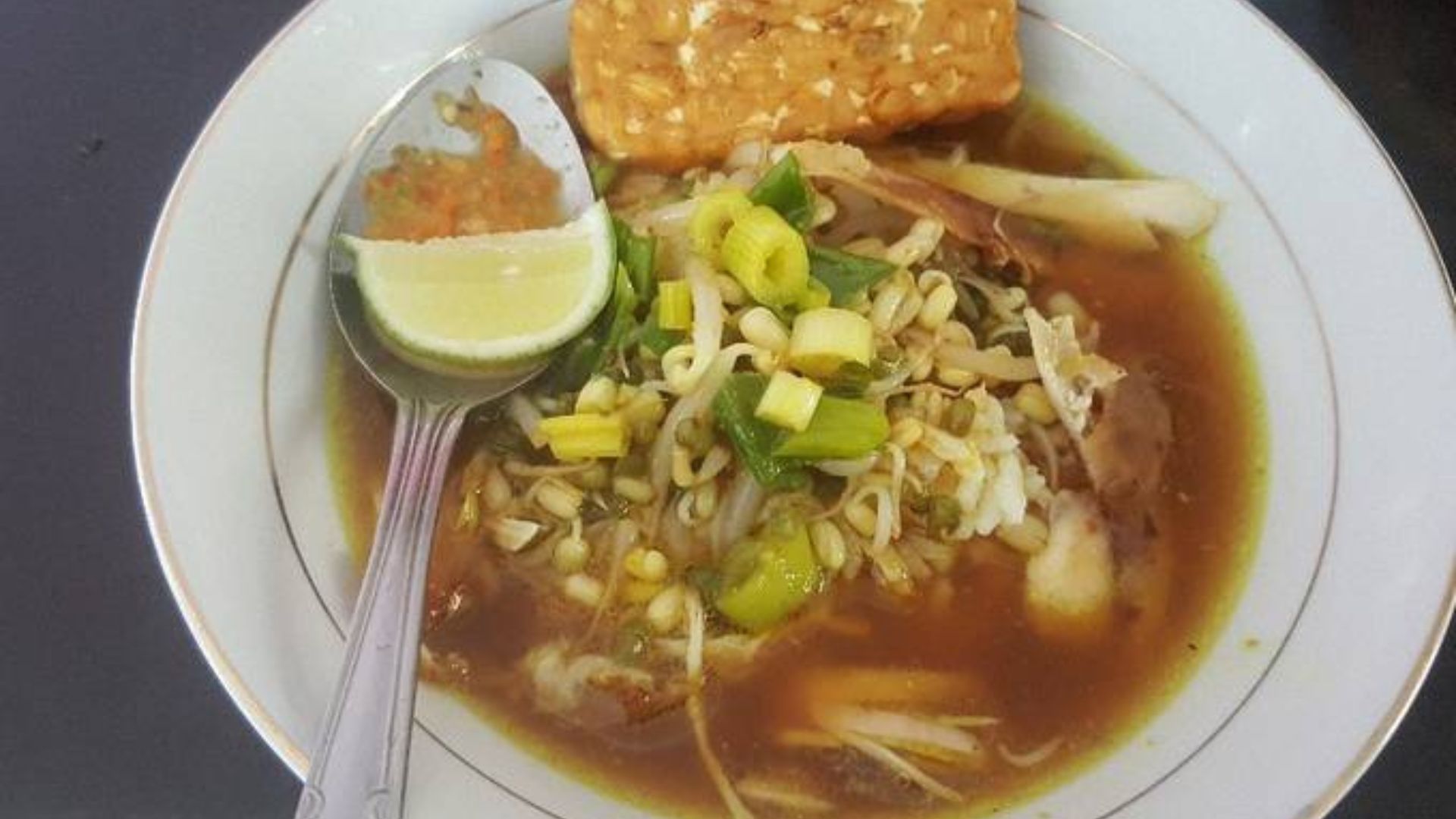 Soto Petanahan Hidangan Khas Kabupaten Kebumen