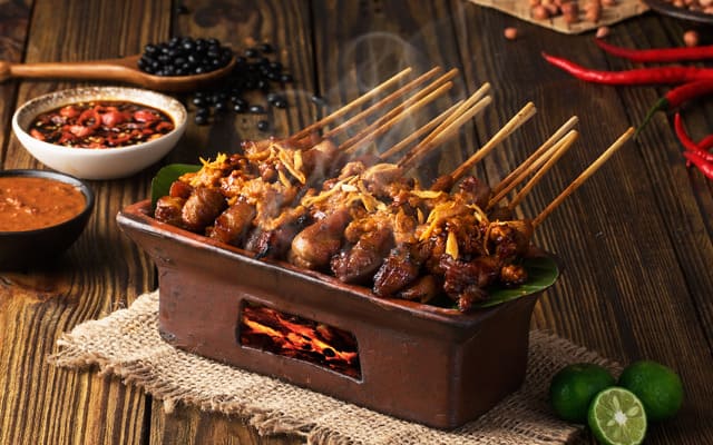 Sate Ponorogo Yang Gurih Dan Lezat