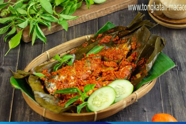 Pepes Ikan Patin Kucai Hidangan